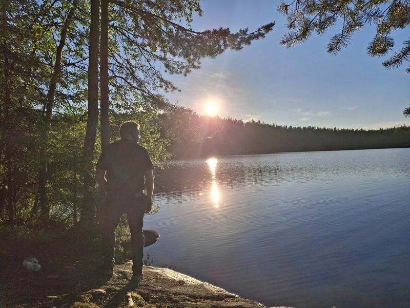Người ta làm gì trong đêm trắng Phần Lan?