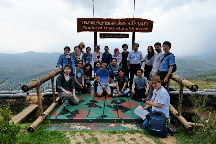 Singapore – Thái Lan: Con người là vô giá
